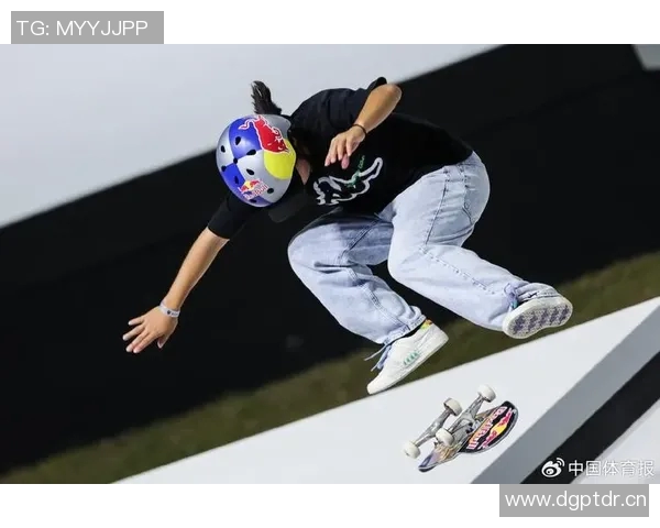 武汉滑板队的节奏与文化碰撞探索滑板运动的热潮与未来发展 武汉滑板队的节奏与文化碰撞探索滑板运动的热潮与未来发展