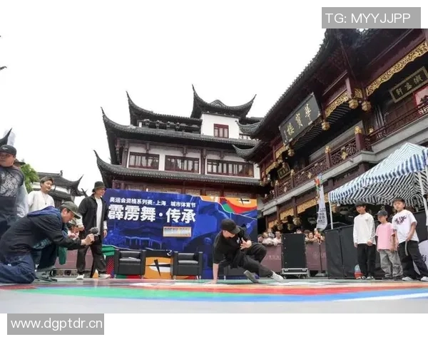 武汉街舞队技术深度解析：舞动城市的灵魂与激情