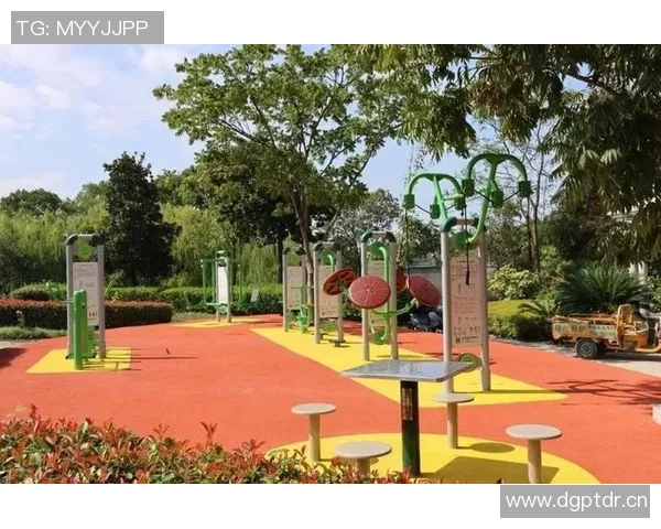 以公共泳池为核心打造的健身休闲新空间提升居民生活质量的多重优势